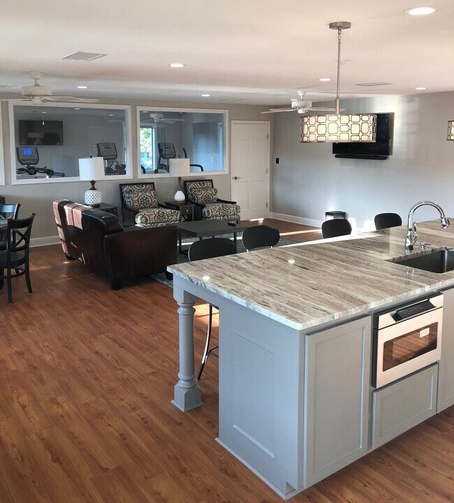 Building Photo - cpi7