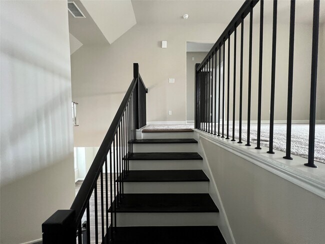 Building Photo - 2638 Settler Hl Dr