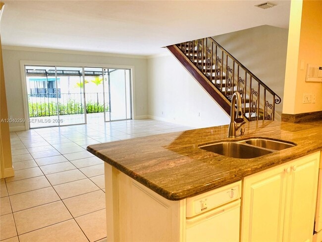 Building Photo - 15187 Loch Isle Dr W
