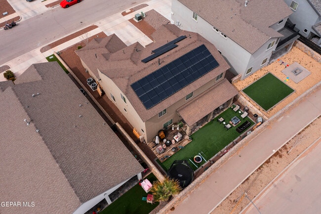 Building Photo - 1742 Breeder Cup Wy