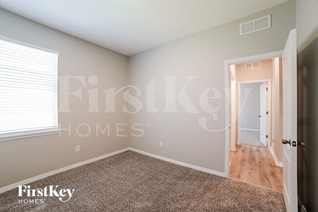 Building Photo - 1731 Bonita Bluff Ct