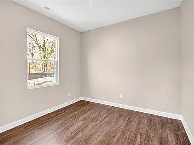Building Photo - 1238 W Airline Ave