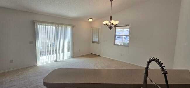 Building Photo - 1009 Ridgeville Rd