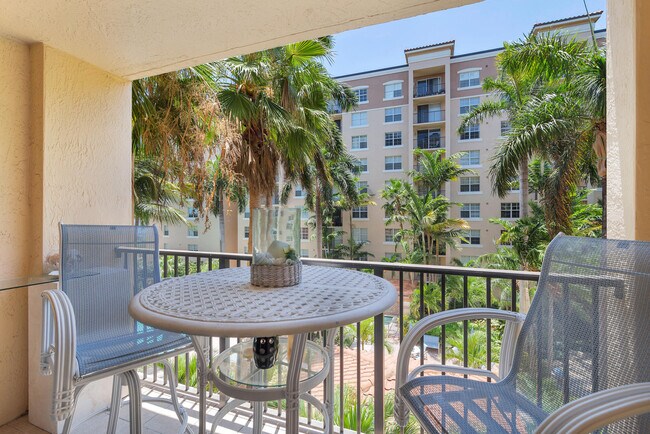Building Photo - 1801 N Flagler Dr