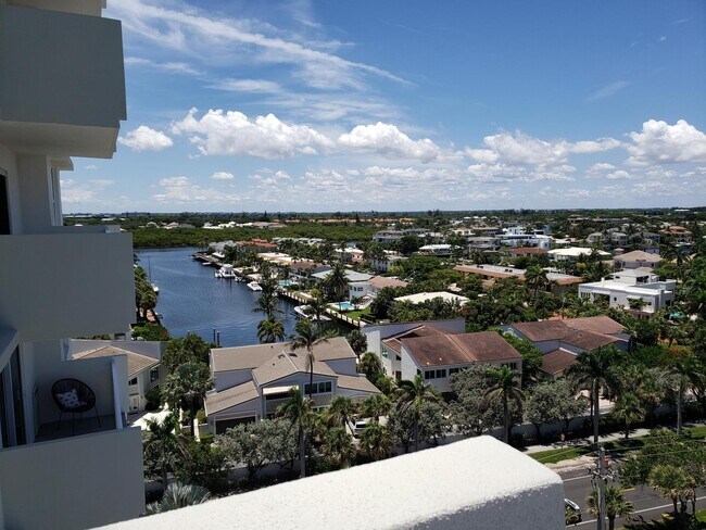 Building Photo - 4511 S Ocean Blvd