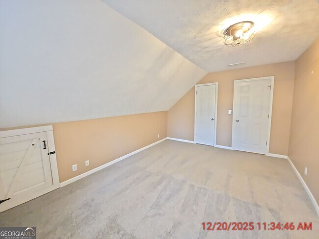 Building Photo - 155 Stroud Rd