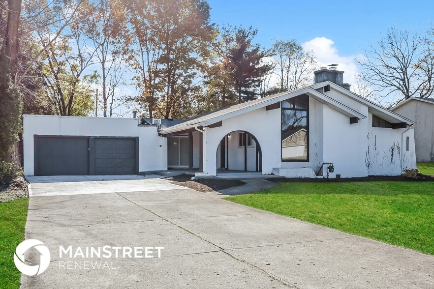 Building Photo - 2475 Lawndale Ave