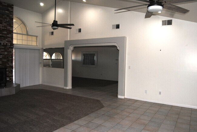 Building Photo - 14500 Maricopa Hwy