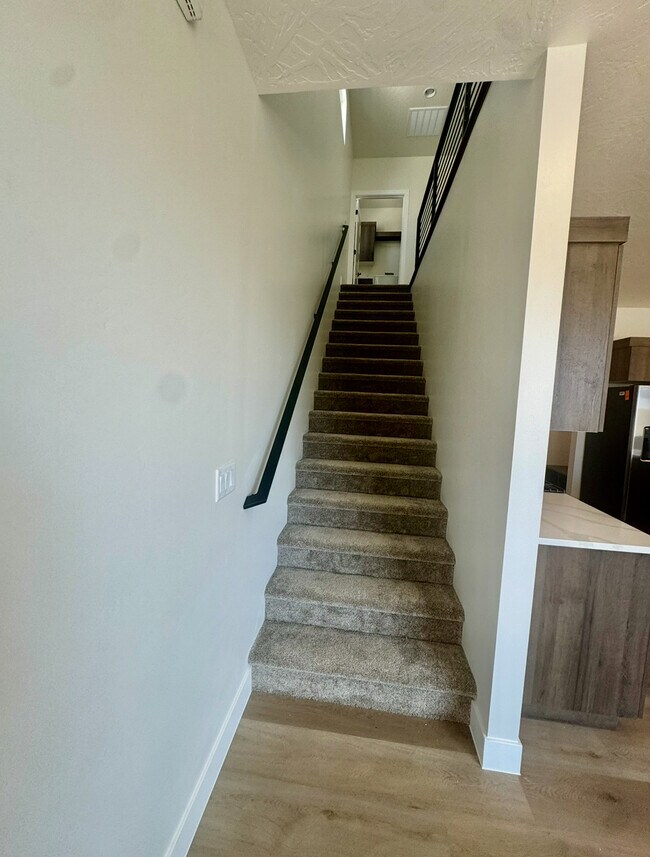Building Photo - 4208 S Crimson Cir