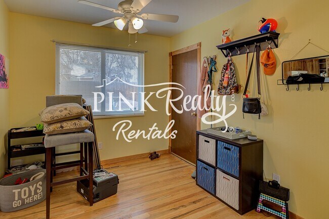 Building Photo - 1716 Wooten Rd