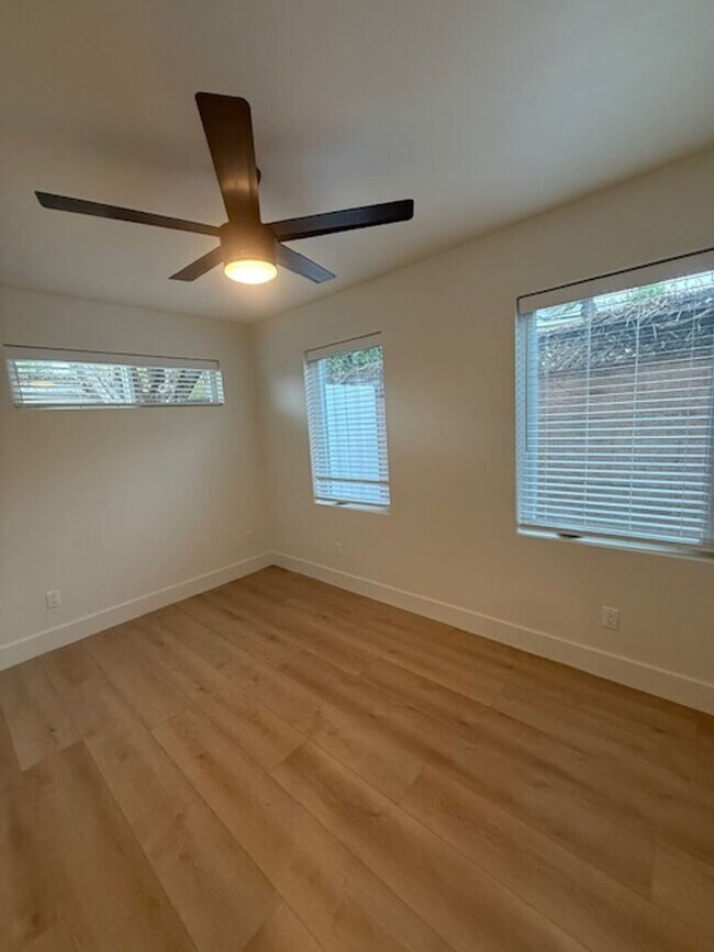 Building Photo - 5943 E Adderley Dr