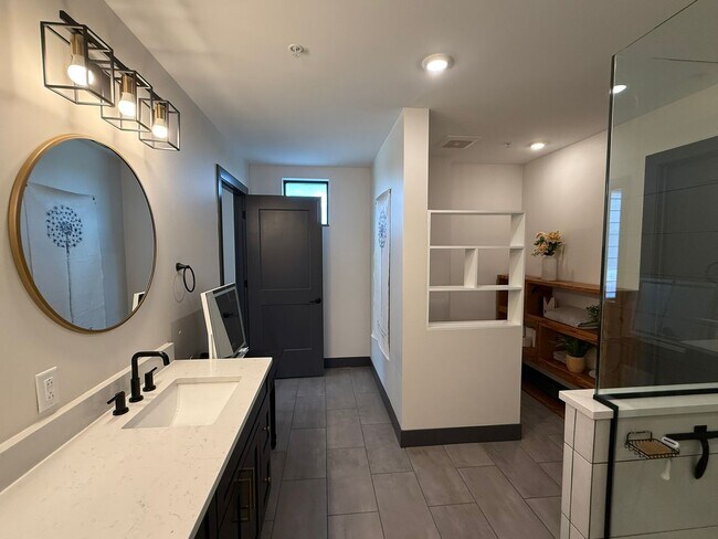 Building Photo - 100 Quartz Knl