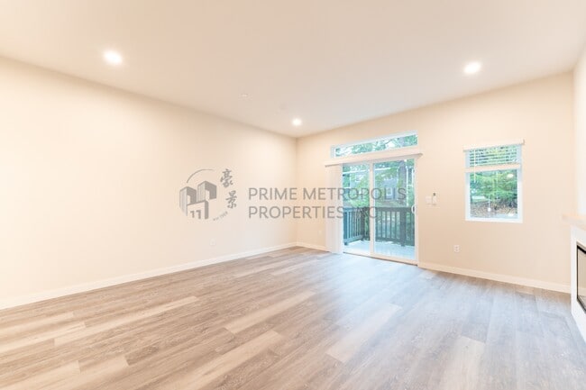 Building Photo - 16111 36th Ave W