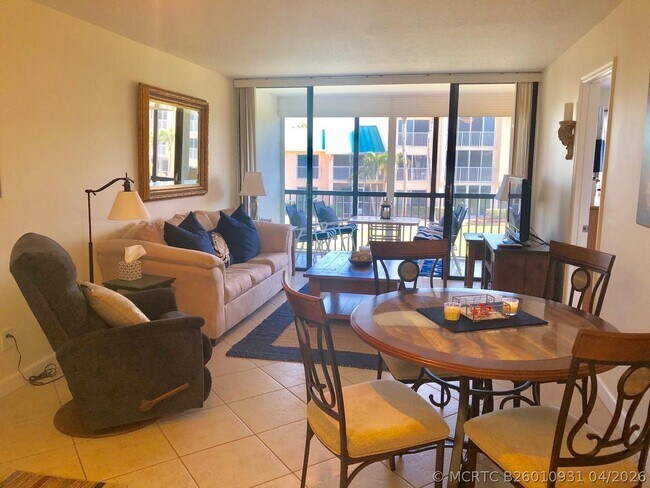 Building Photo - 2400 S Ocean Dr