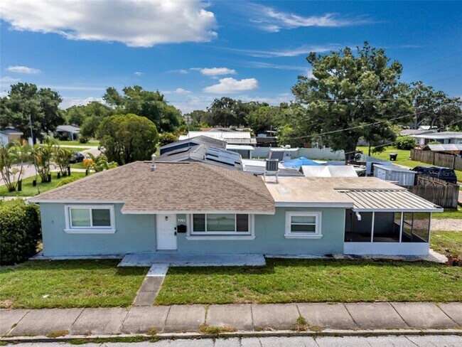 Primary Photo - 375 58th St N
