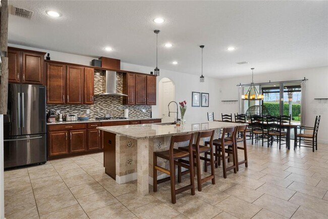 Building Photo - 6020 Marleon Dr