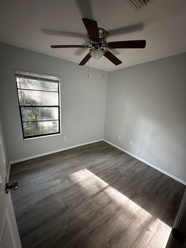 Building Photo - 1729 SW 69 Way