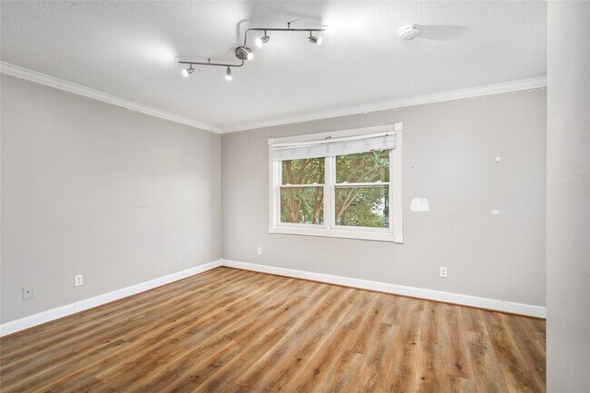 Building Photo - 3127 Lafayette St