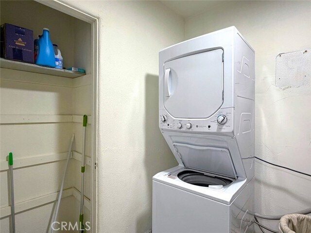 Building Photo - 522 Westminster Ave