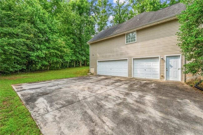 Building Photo - 6920 Autumn Hills Dr