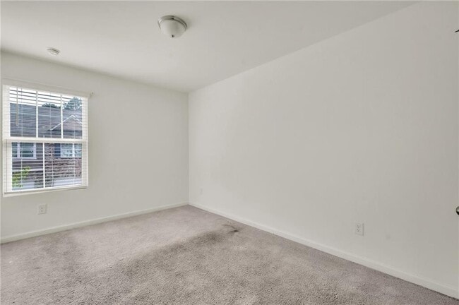 Building Photo - 1517 Vernon Blvd