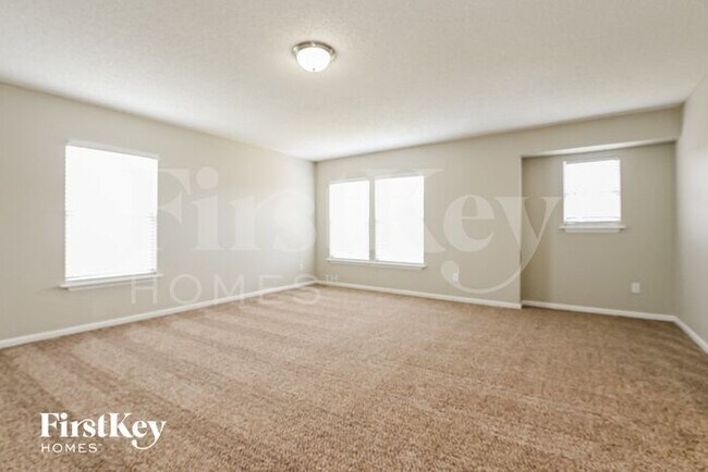 Building Photo - 737 Rembrandt Ave