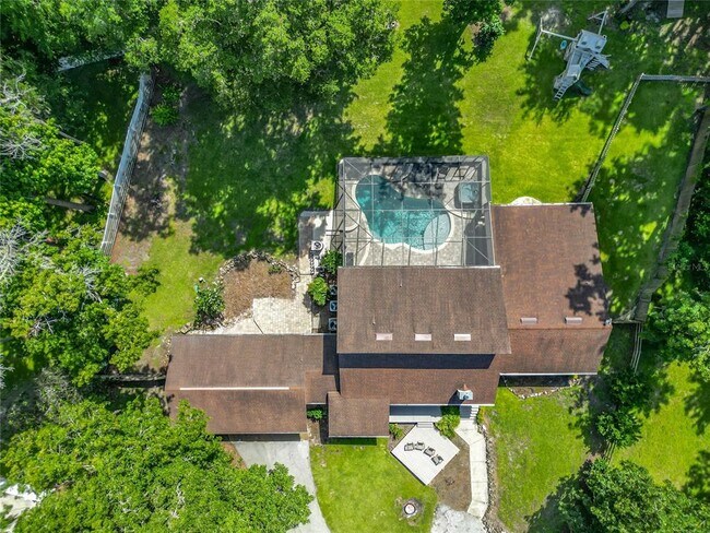 Building Photo - 4661 SW 7th Avenue Rd