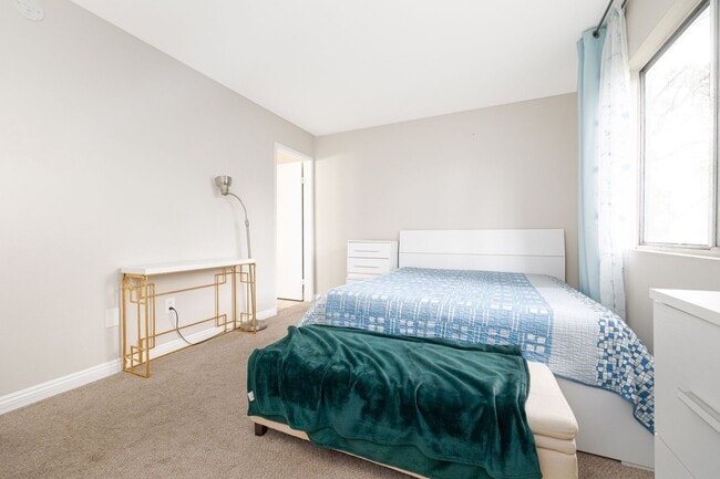 Building Photo - 2 Bedroom Home in Pepperwood Meadows!