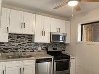 Building Photo - 6142 S Artesian Ave