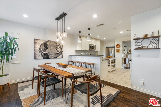 Building Photo - 1024 N Naomi St