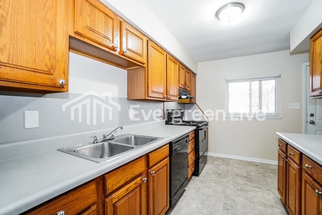 Building Photo - 1171 Studer Ave