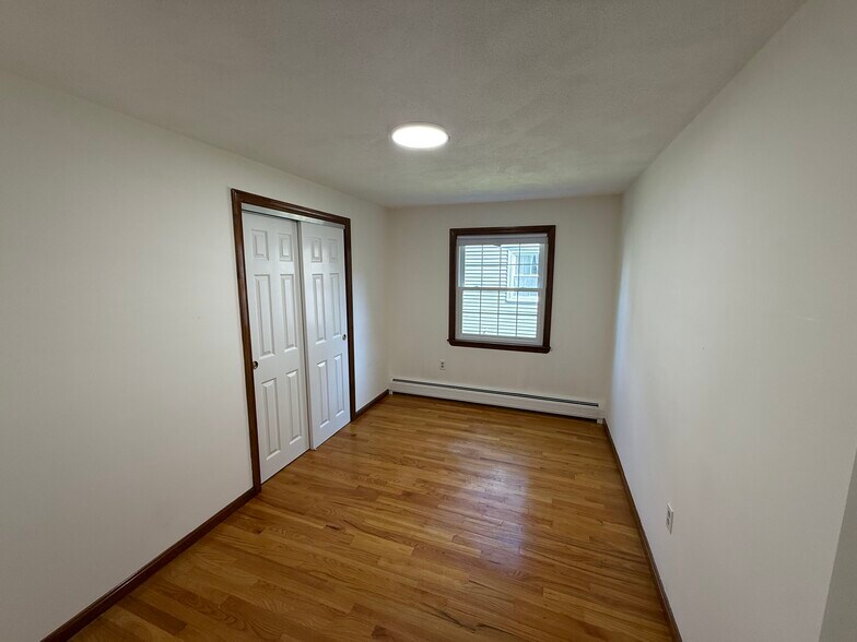 Building Photo - 30 Woodleigh Rd