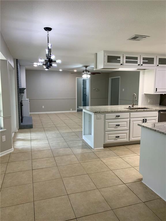Building Photo - 11303 Titian Dr