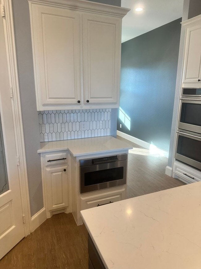 Building Photo - open concept 4bd - rent to own