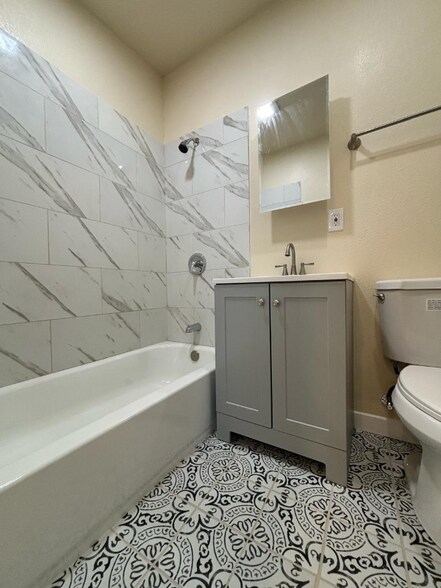 Building Photo - 5306 Cimarron St