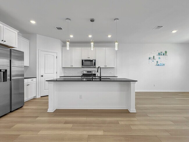 Building Photo - 2608 Emerson Trl