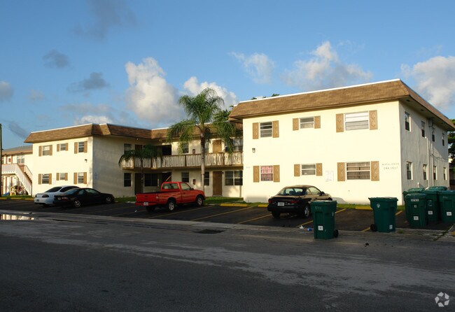 Building Photo - 3721 SW 59th Ave