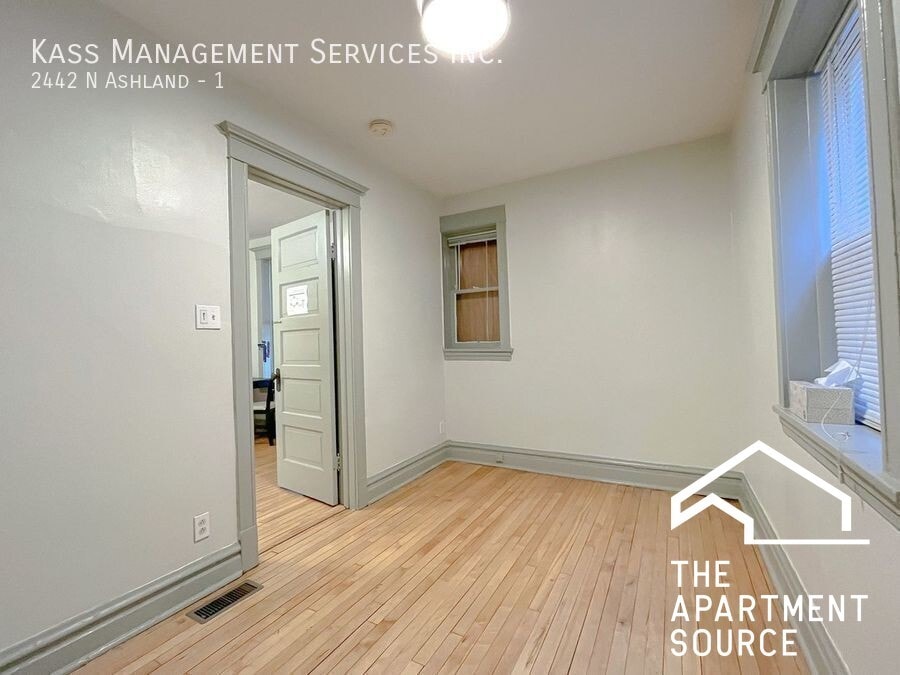 Building Photo - 2442 N Ashland Ave