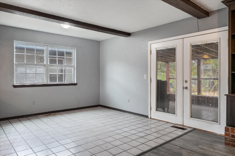 Building Photo - 11009 Bel Air Pl