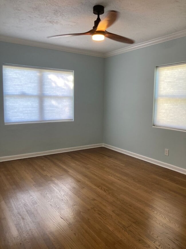 Building Photo - 5101 Spruce Ave