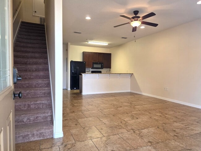 Building Photo - Adjacent to Waterfront Park