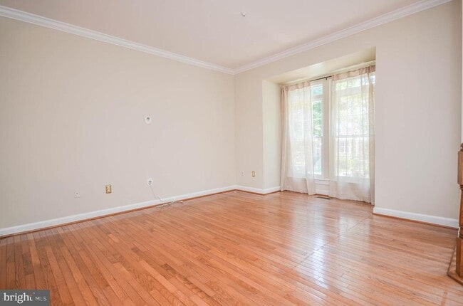 Building Photo - 13776 Lambertina Pl