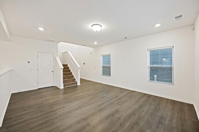 Building Photo - 327 Surfbird Rd