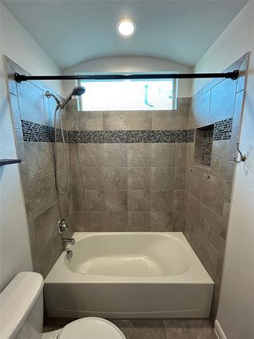 Building Photo - 1105 Spanish Needle Trail