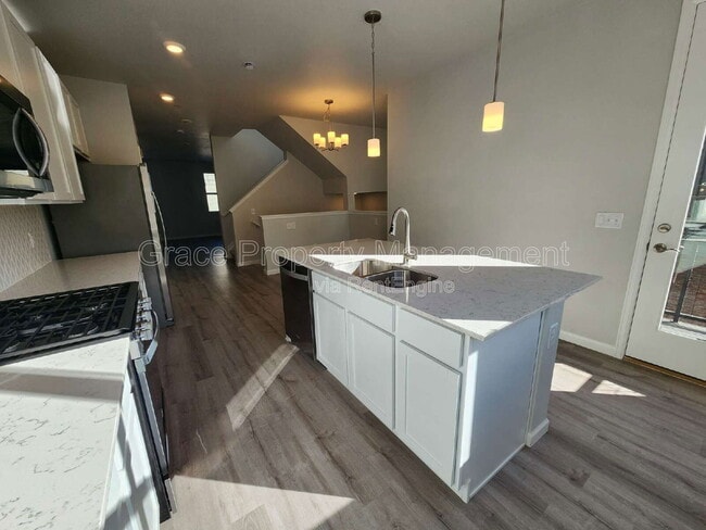 Building Photo - 465 Interlocken Blvd