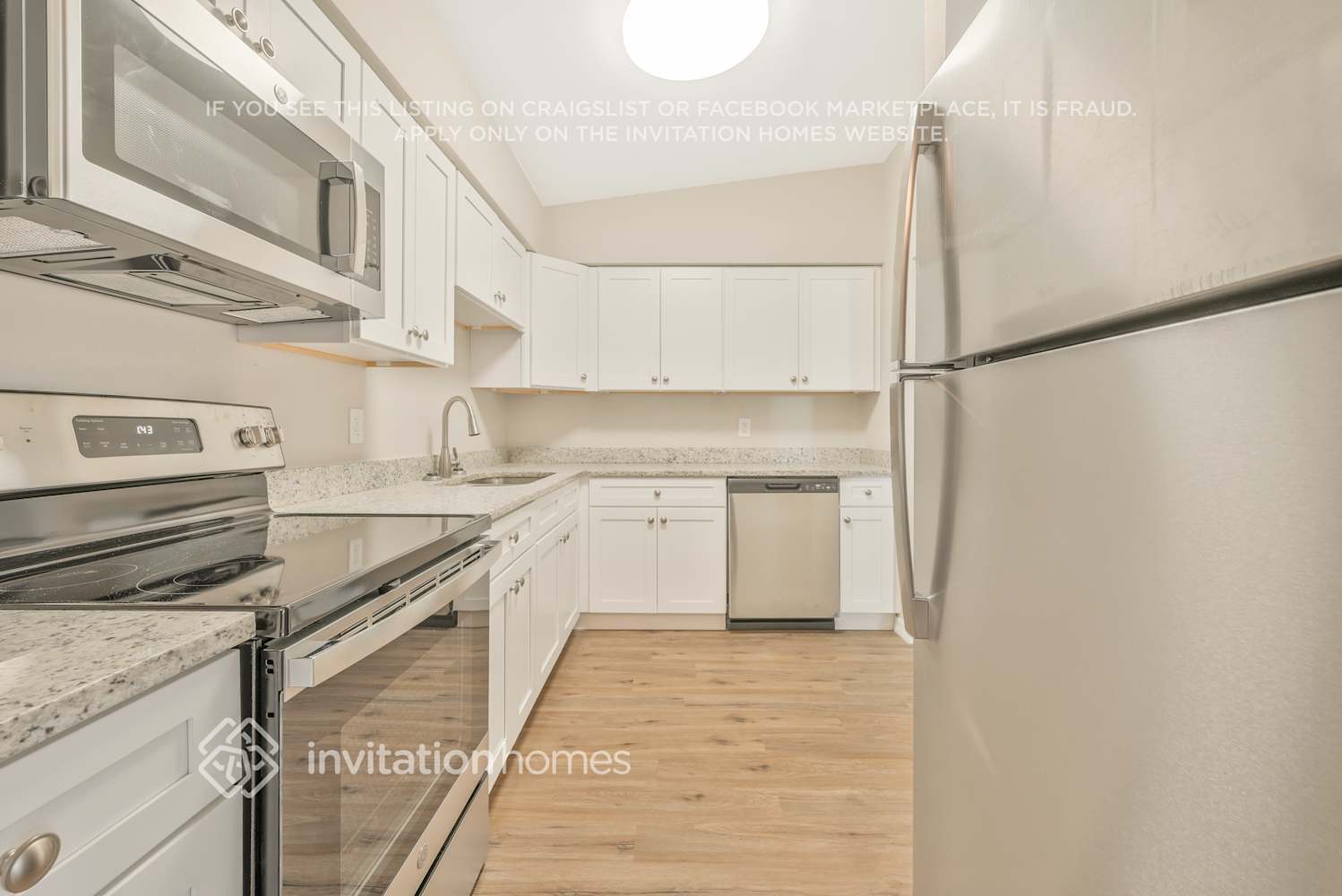 Building Photo - 900 Horizon St