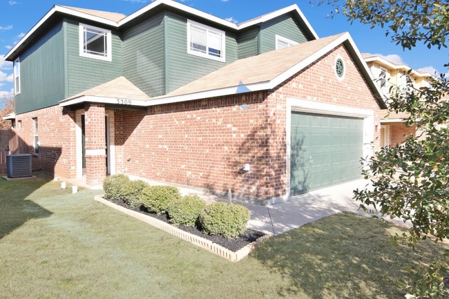 Building Photo - 3309 Regency Dr