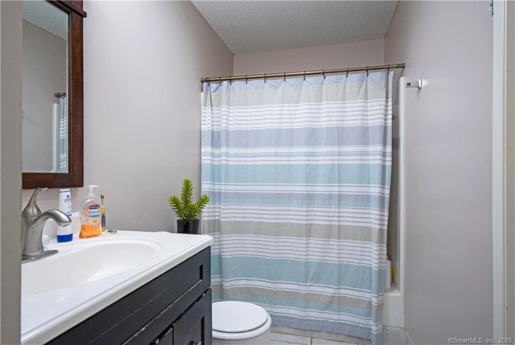 Building Photo - 31 Pheasant Run