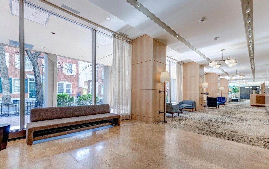 Building Photo - 224 W Rittenhouse Sq