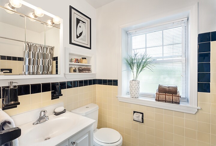 Building Photo - 95 Thornton Rd